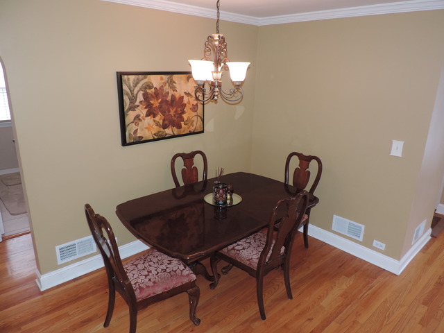 626 S Spring Rd, Elmhurst, IL 60126 photo 14