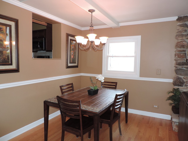 626 S Spring Rd, Elmhurst, IL 60126 photo 5
