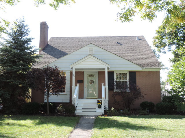 626 S Spring Rd, Elmhurst, IL 60126 photo 1
