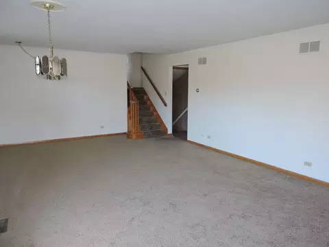 2313 185th St, Lansing, IL 60438 photo 8