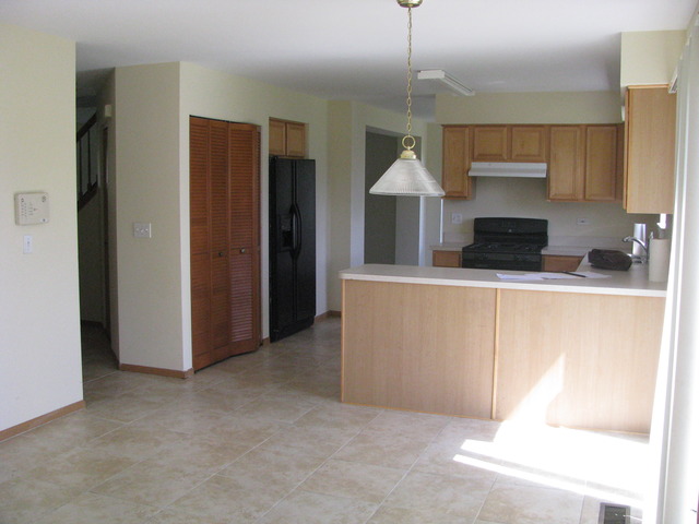 2792 Yosemite Dr, Aurora, IL 60503 photo 5