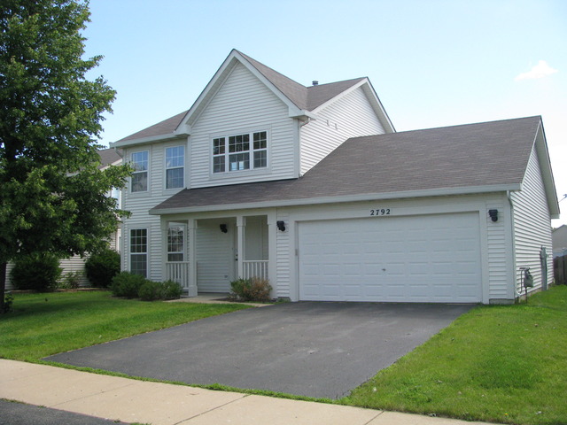 2792 Yosemite Dr, Aurora, IL 60503 photo 1
