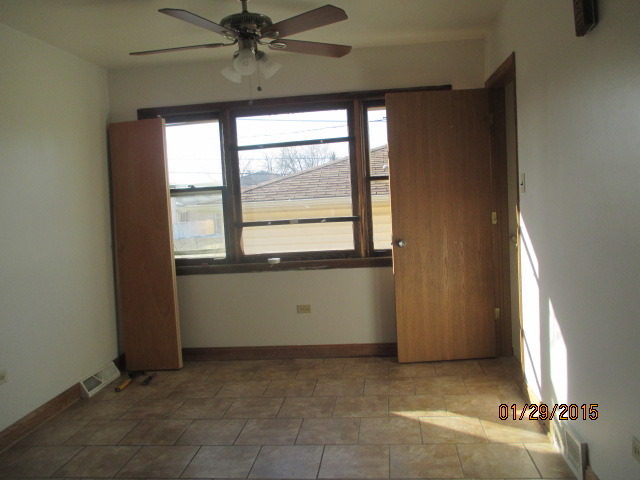 8514 Central Ave, Burbank, IL 60459 photo 8