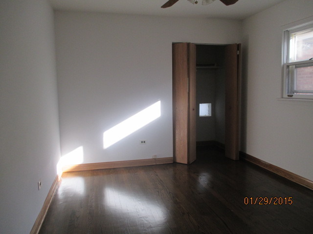 8514 Central Ave, Burbank, IL 60459 photo 5