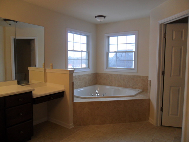 4 Covington Ct, Algonquin, IL 60102 photo 19