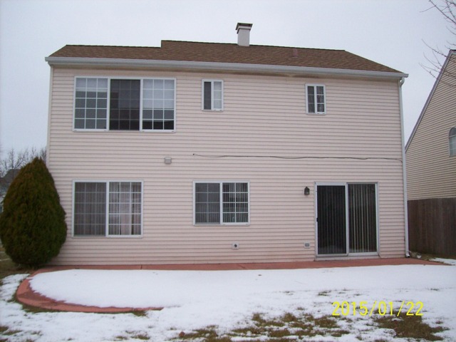 437 Summersweet Ln, Bartlett, IL 60103 photo 11