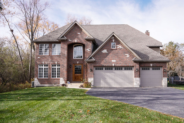 6232 Western Ave, Willowbrook, IL 60527 photo 1