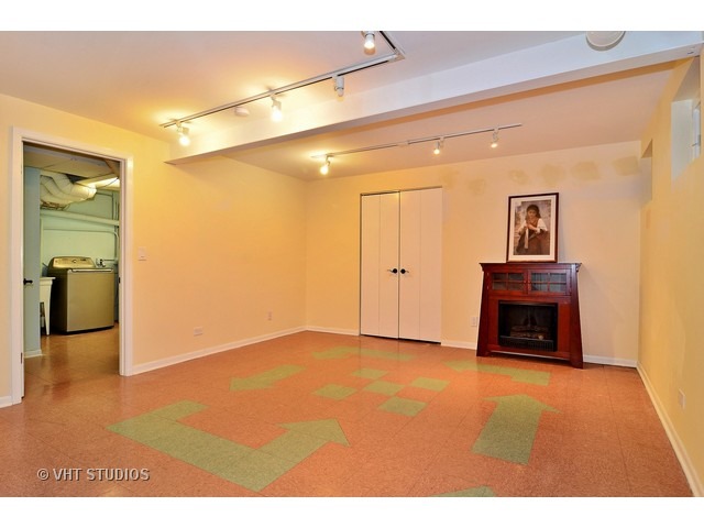 717 Third St, Wilmette, IL 60091 photo 9