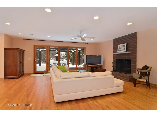 717 Third St, Wilmette, IL 60091 photo 7