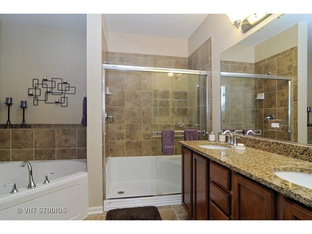 11 E Willow Rd, Wheeling, IL 60090 photo 7