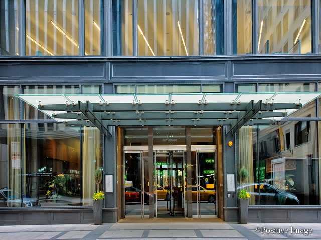 60 E Monroe St #5606, Chicago, IL 60603 photo 2