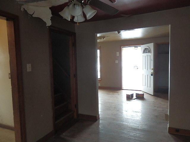 1943 E Oak St, Kankakee, IL 60901 photo 7