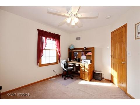 147 E Bergera Rd, Braidwood, IL 60408 photo 10