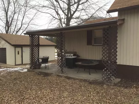 400 E 2nd St, Wyanet, IL 61379 photo 2