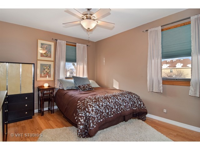 522 Logan St, Roselle, IL 60172 photo 17