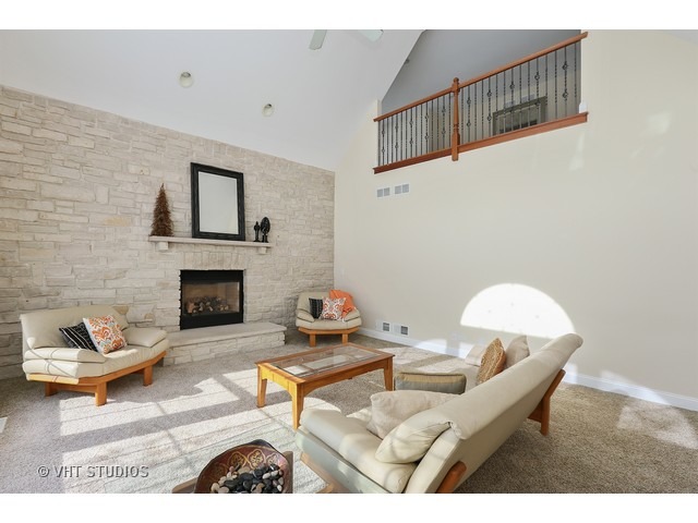 24579 Whispering Wheat Ln, Cary, IL 60013 photo 9
