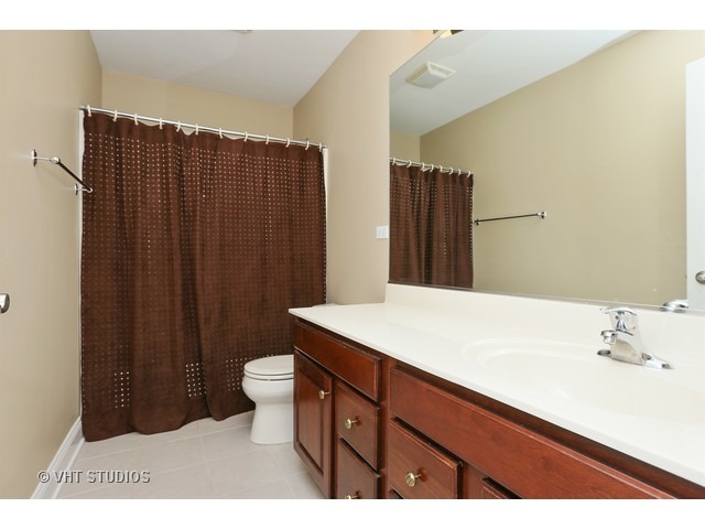 24579 Whispering Wheat Ln, Cary, IL 60013 photo 18