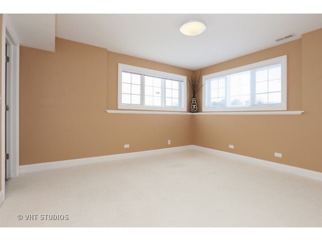 24579 Whispering Wheat Ln, Cary, IL 60013 photo 11