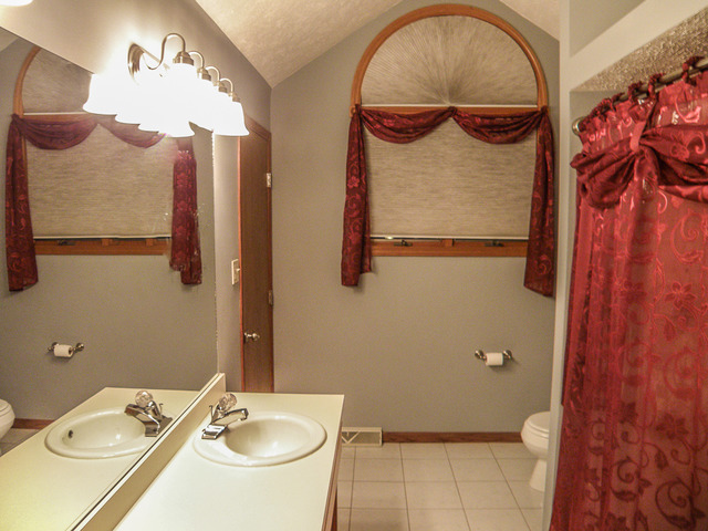 15337 S Timber Dr, Plainfield, IL 60544 photo 9