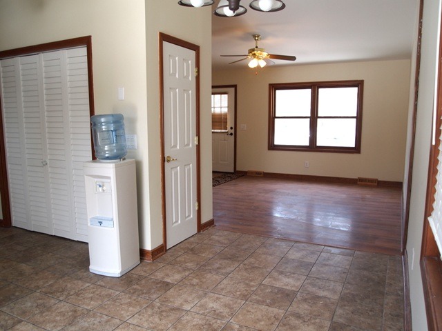36243 N Eagle Ct, Ingleside, IL 60041 photo 6