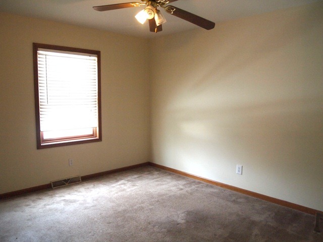 36243 N Eagle Ct, Ingleside, IL 60041 photo 13