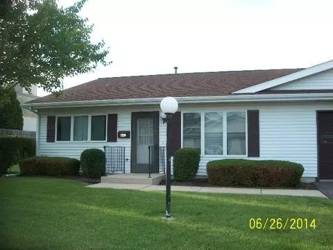 442 Exchange St, Sycamore, IL 60178 photo 1