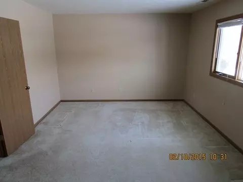 442 Exchange St, Sycamore, IL 60178 photo 17