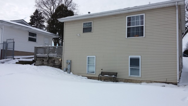 621 Harrison St, Elgin, IL 60120 photo 11