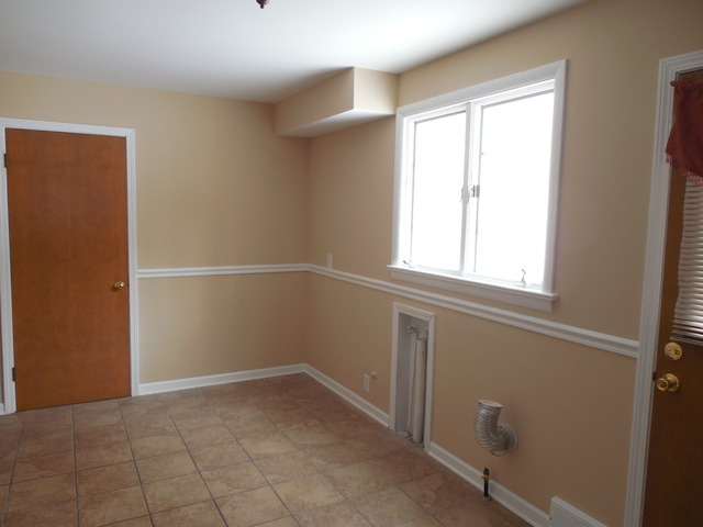 14 Chatham Cir, Kankakee, IL 60901 photo 2