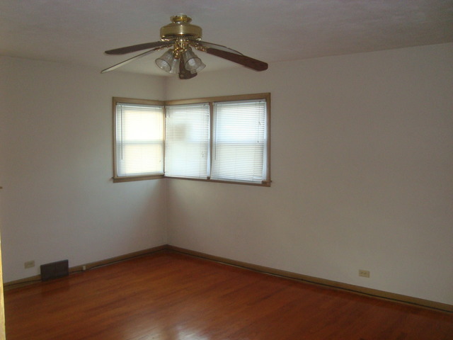 3218 Ann St, Lansing, IL 60438 photo 9