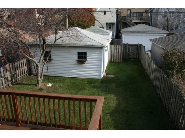 3639 N Hoyne Ave, Chicago, IL 60618 photo 25