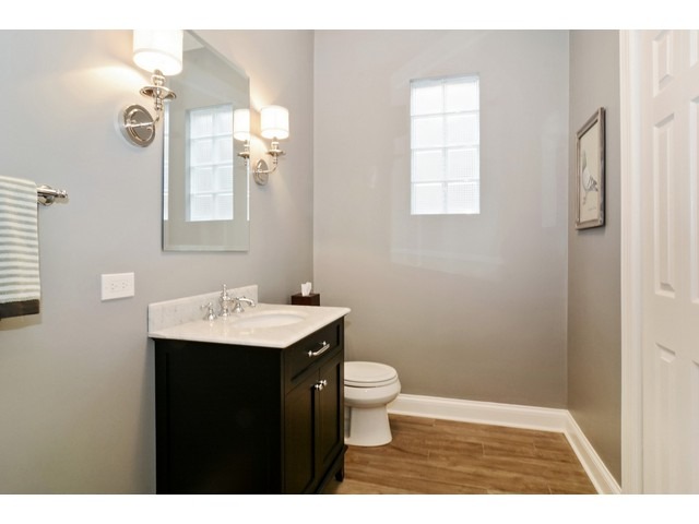 3639 N Hoyne Ave, Chicago, IL 60618 photo 23