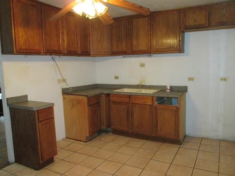 16554 Park Ave, Markham, IL 60428 photo 8