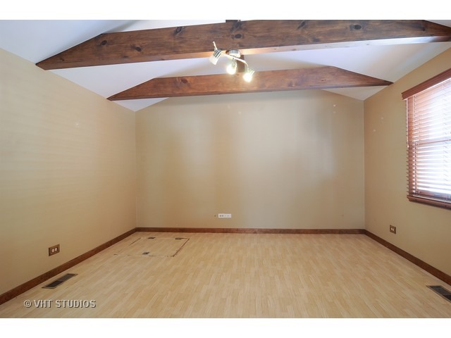 913 Jackson Ave, Wauconda, IL 60084 photo 8