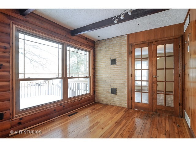 913 Jackson Ave, Wauconda, IL 60084 photo 7