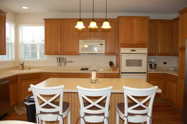 623 Olive Pkwy, Bartlett, IL 60103 photo 7