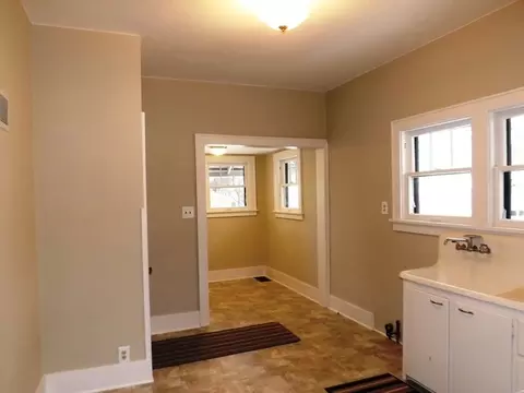 941 E North St, Morris, IL 60450 photo 8