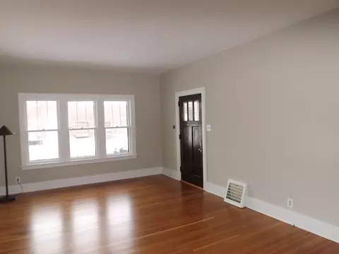 941 E North St, Morris, IL 60450 photo 2