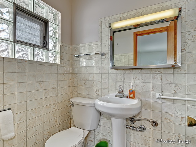 5909 W Maple Ave, Berkeley, IL 60163 photo 14