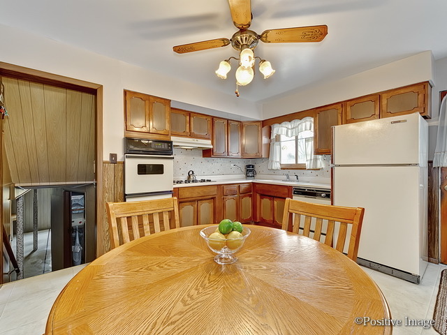 5909 W Maple Ave, Berkeley, IL 60163 photo 10