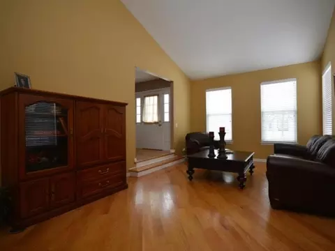 2012 Vermette Cir, Plainfield, IL 60586 photo 4