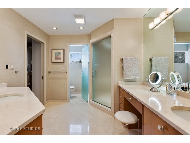 1160 Heather Rd, Deerfield, IL 60015 photo 15