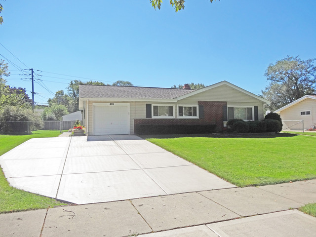 405 Bode Rd, Hoffman Estates, IL 60169 photo 2