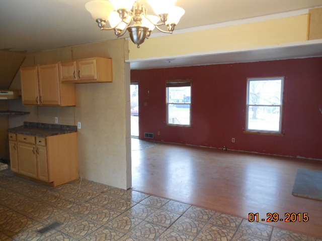 165 S Fraser Ave, Kankakee, IL 60901 photo 9