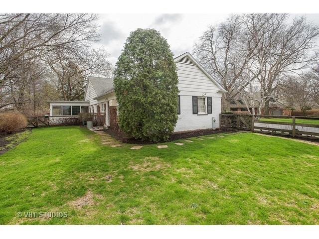 1327 Hackberry Ln, Winnetka, IL 60093 photo 17