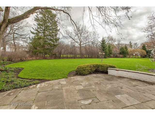 1327 Hackberry Ln, Winnetka, IL 60093 photo 15