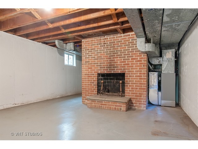 1327 Hackberry Ln, Winnetka, IL 60093 photo 10
