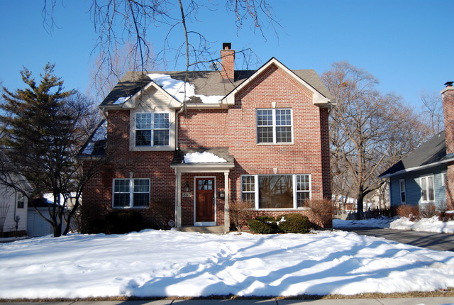 809 Evergreen St, Wheaton, IL 60187 photo 1