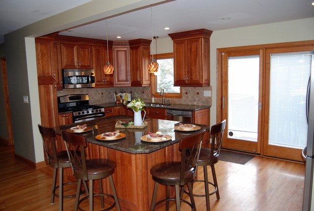 809 Evergreen St, Wheaton, IL 60187 photo 4