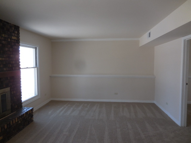 1280 Fairmont Rd, Hoffman Estates, IL 60169 photo 15